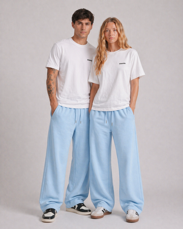 Sweatpants in Powder Blue