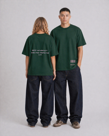 Messy Authenticity Tee in Emerald Green