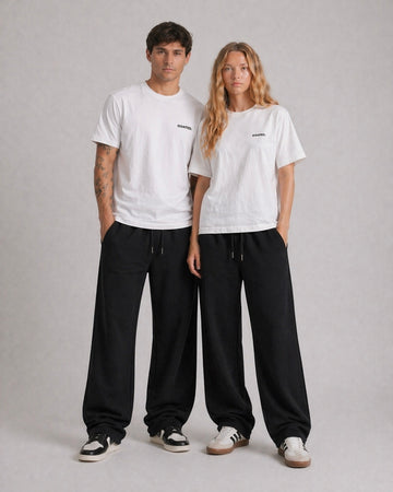 Sweatpants in Black